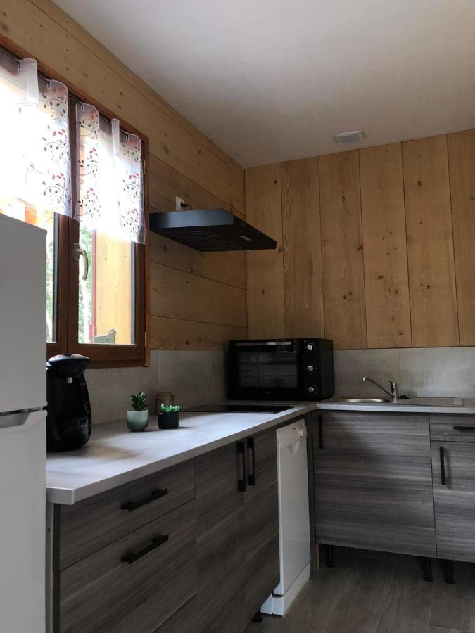 Les Chalets De La Garenne La Ferté-Beauharnais エクステリア 写真